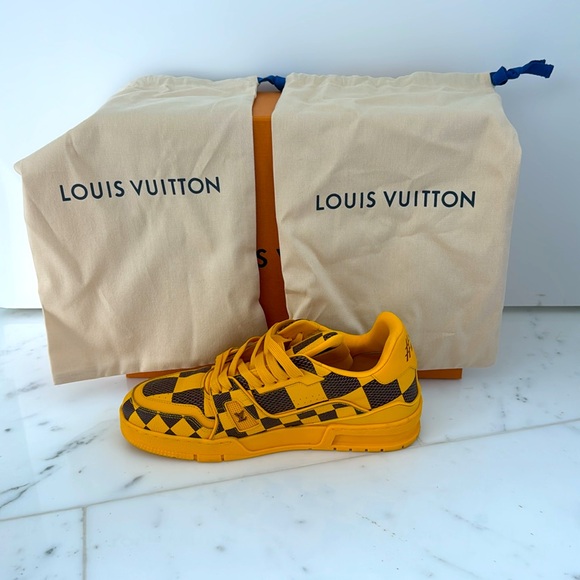 Men’s Louis Vuitton Yellow and Brown Checkerboard Sneakers LV Trainer Damier Pop - Picture 4 of 6